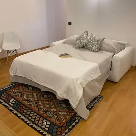 Remolari 20-piazza Mazzini View 키아바리