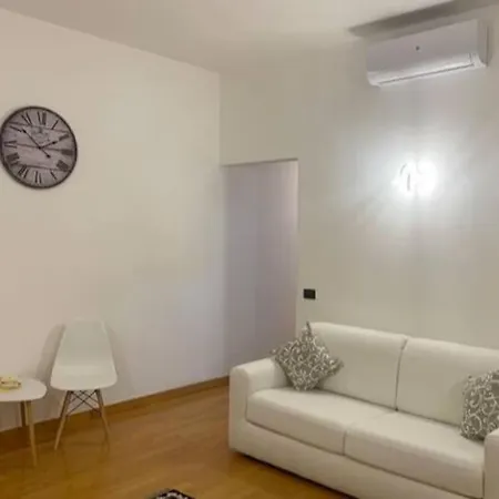 아파트 Remolari 20-piazza Mazzini View *