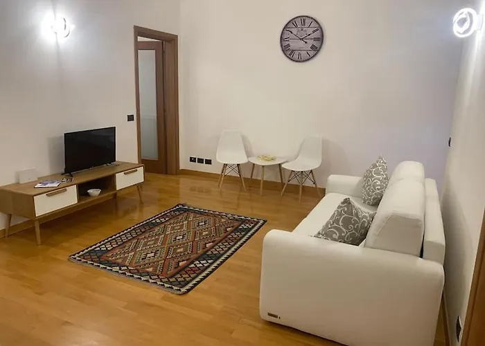 Remolari 20-piazza Mazzini View